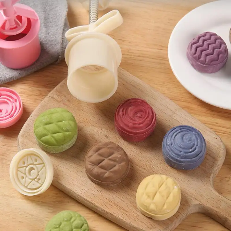 1 Set Valentine's Day Cookie Stamp Flower Mooncake Mold Spring Pastry Cake Decorating Tool Hand Pressure Home DIY Baking Mold
