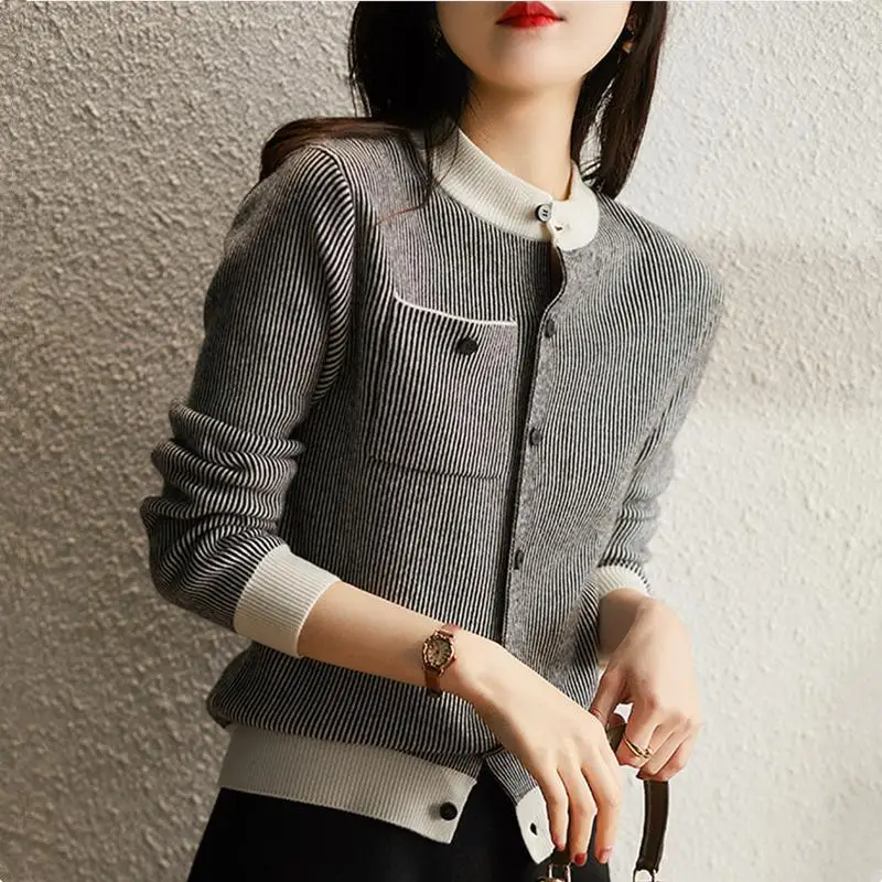 Knitted Cardigan Coat Women Vintage Long Sleeve Sweater Korean Fashion Striped Office Lady Clothes Single-breasted Pocket Jumper