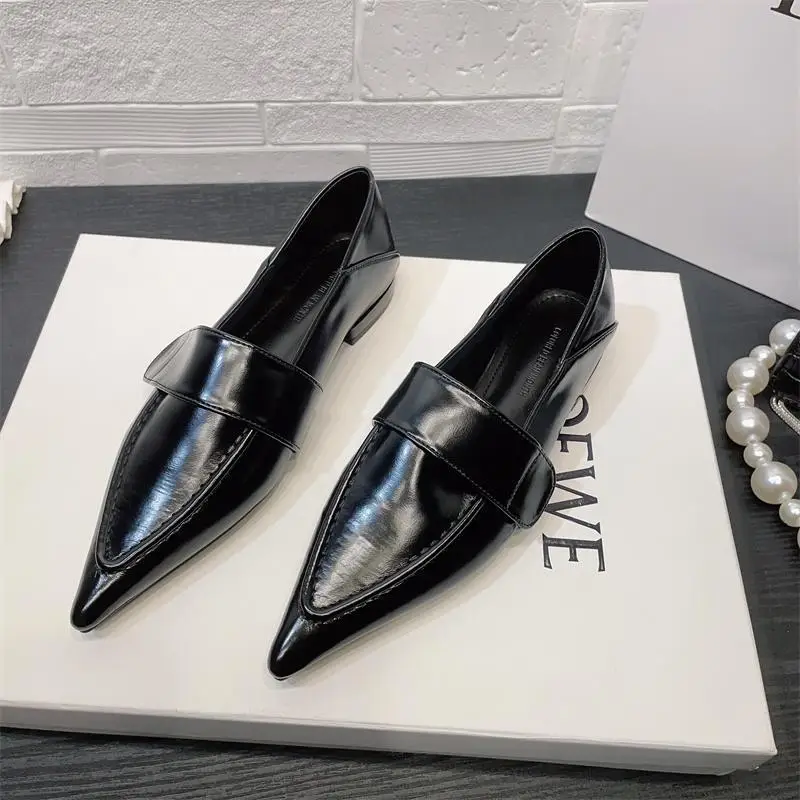 Women's shoes 2026 spring new item European and American style pointed single shoe women's low heel professional women's shoes view 2