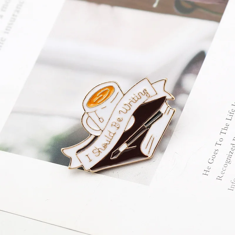 Coffee Collection Enamel Pin for Barista Vintage Rose Tea Latte Americano Brooches Coffee Machine Mini Coffee Bean Badge Jewelry