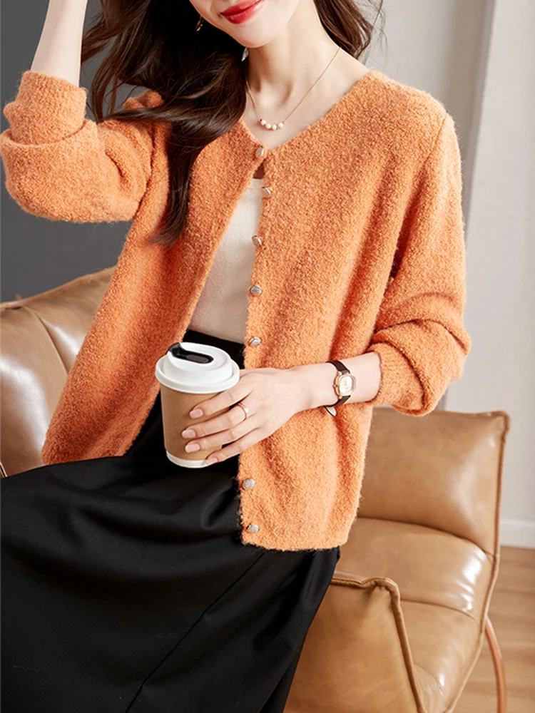 

2024 Autumn/Winter O-Neck Knitted Cardigan Women's Fashion Versatile Solid Color Top Basic Sweater Cardigan