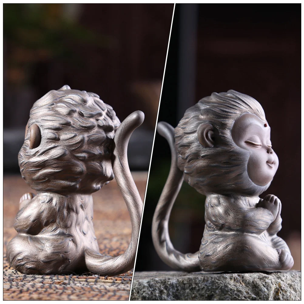 

1Pcs Exquisite Purple Clay Pottery Monkey Shaped Adornment Handcrafted Decorative Indoor Outdoor Home Office Party Gift