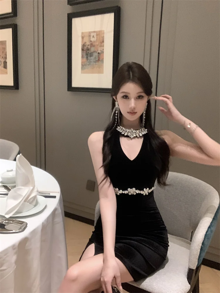 Süße Heiße Mädchen Diamant Ärmelloses Backless Wrap Hüfte Kleid frauen Frühling Reine Sexy Schlitz Dünne Kurze Samt Kleid Weibliche kleidung