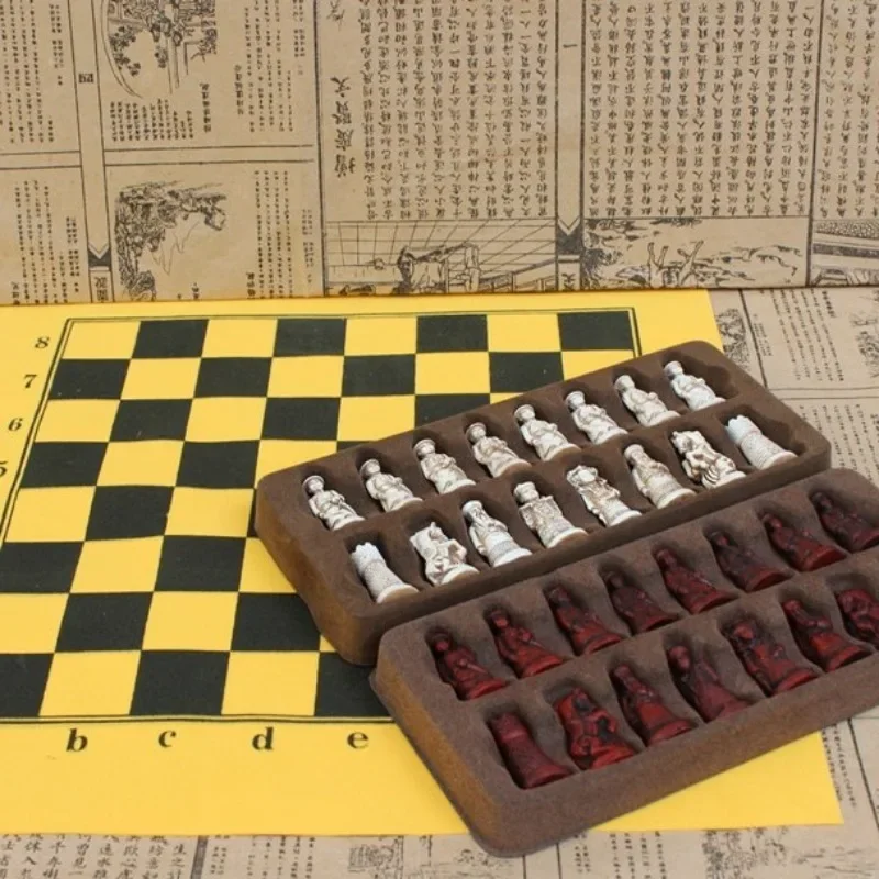 Antique Small Terra Cotta Warriors Chess Pieces Chess Leather Board Hand Made Retro Character Modeling Game