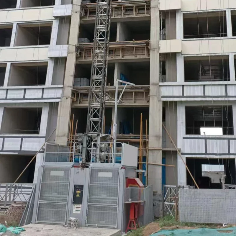 High-Rise Construction Elevator Durable Performance Freight Goods Lift 2x2000kg Capacity 250-650m Max Construction