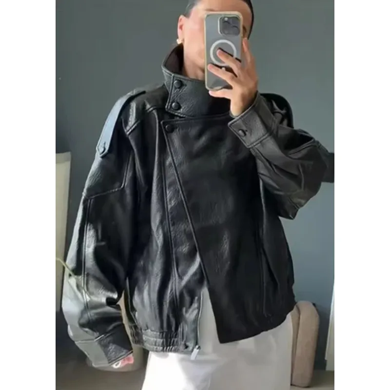 Jaqueta Feminina de Outono Nova Jaqueta de Couro Sintético Preto de Manga Longa Estilo Motociclista Moda Personalidade