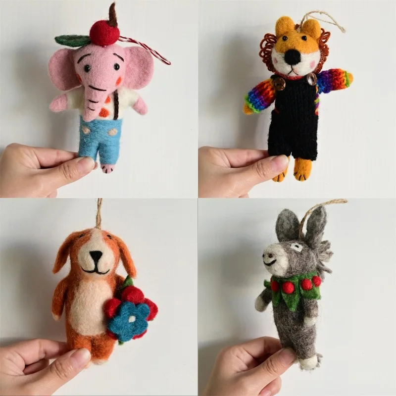 Nepalese handmade wool felt bag pendant cute lion small animal doll keychain felt pendant gift