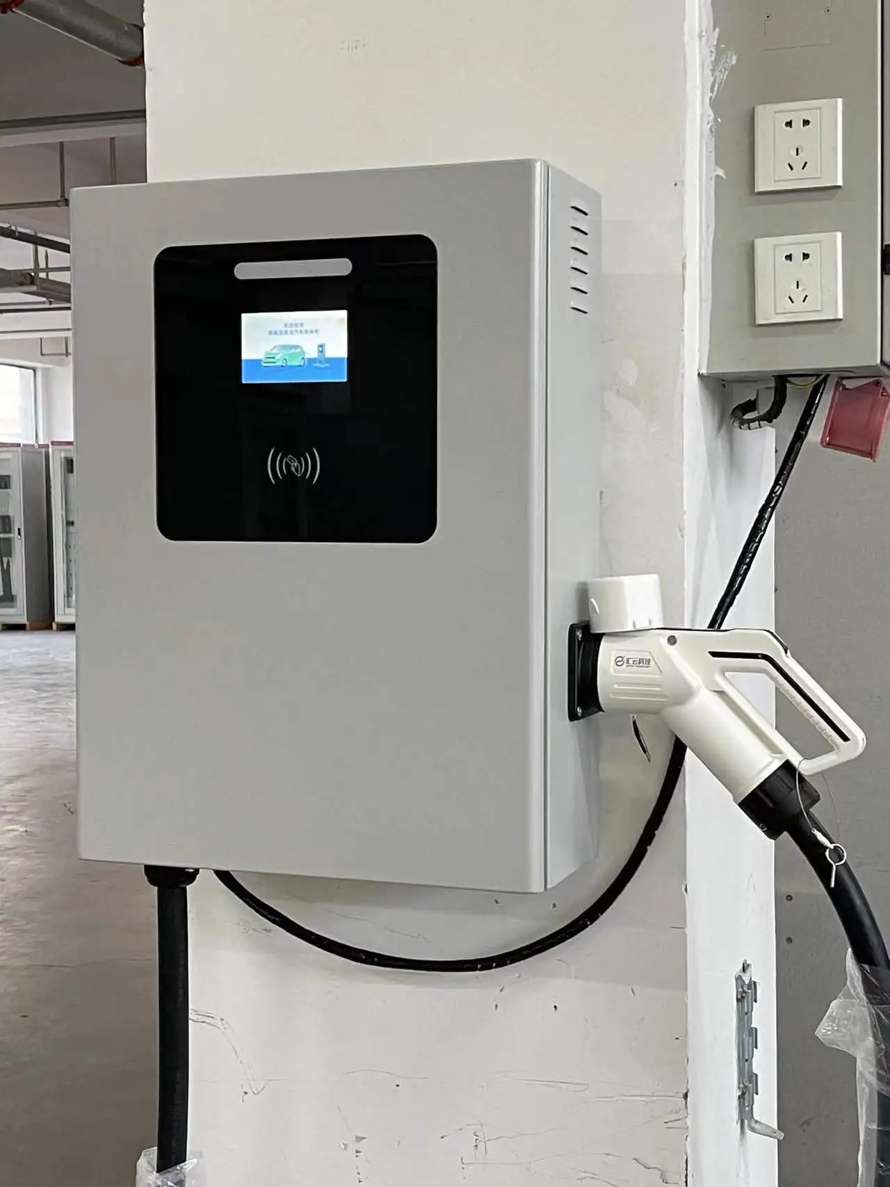 Tary New Ocpp Gbt 7kw/15kw/20kw/30kw /40kw/60kw تيار مستمر شاحن Ev سريع GBT Ccs محطات شحن صندوق الحائط حتى 60kw