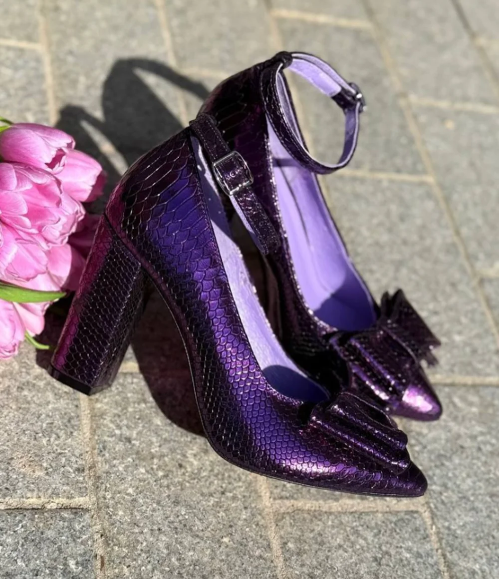 

Fashion Purple Snakeskin Print Pointed-Toe Block Heels Bow Accent Adjustable Buckle Ankle Strap Chunky Heel High-Fashion Style