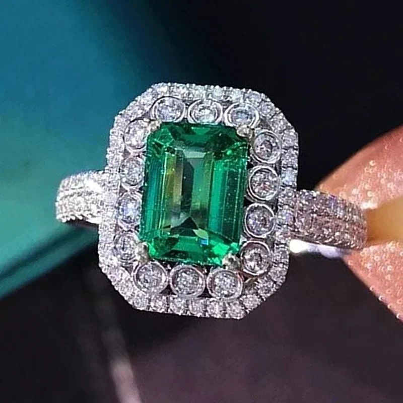 2026 New European and American Inlaid Green Zircon Ring for Female Actress, Elegant Wedding, Eternal Love Jewelry
