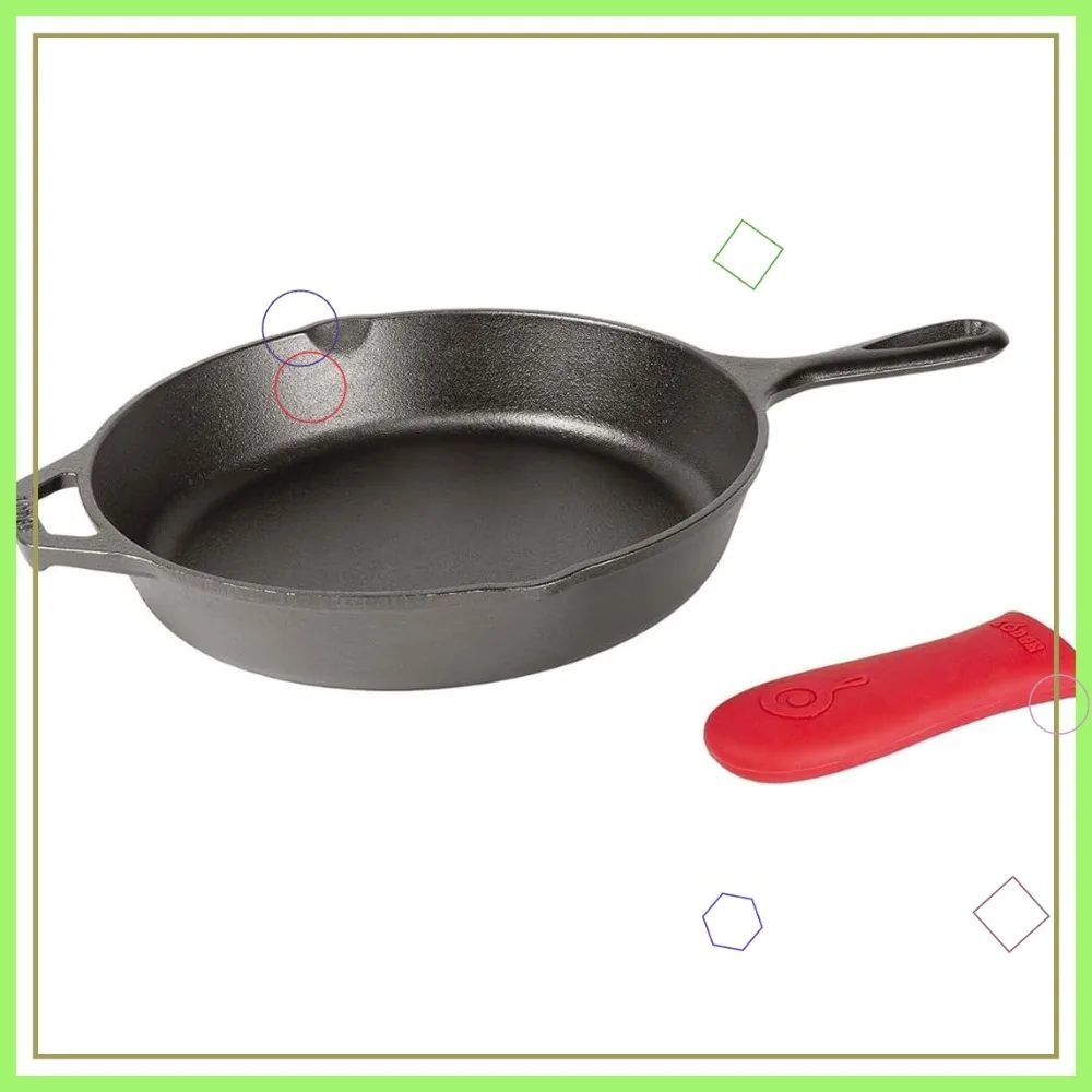 

12-дюймовая предварительно приправленная чугунная сковорода с красным силиконовым держателем для ручки — универсальная для плиты, духовки, гриля и костра