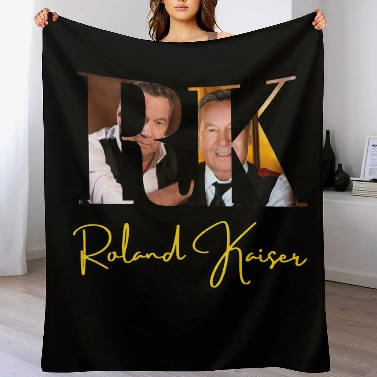 

Roland Kaiser-roland kaiser festival- roland kaiser merch Throw Blanket Luxury Thermal Soft Blankets