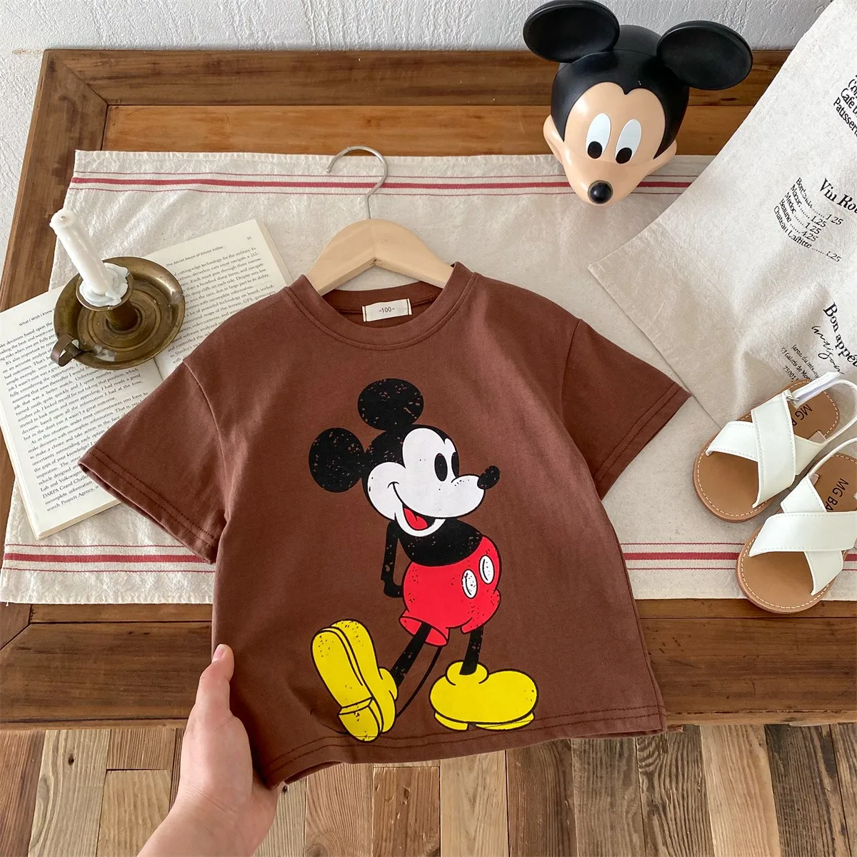 Moda butikowa odzież dziecięca chłopięca koszulka letnia z nadrukiem kreskówka śliczne Mickey topy z krótkim rękawem koszulki dziecięce koszulki dla