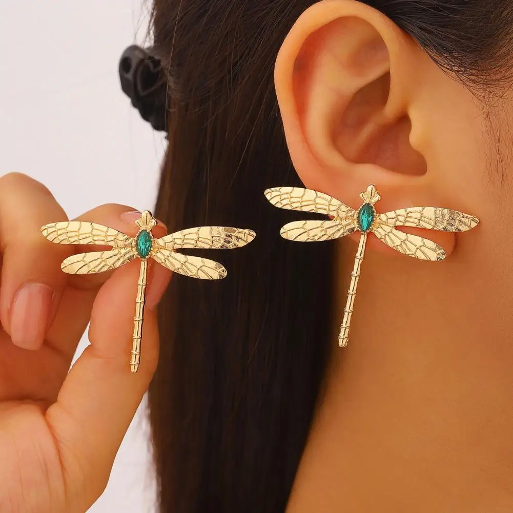 3d Bionic Design Earrings Ear Stud Earrings Dragonfly Ear Studs with Green Faux Gem Accents Vintage Animal-inspired for Women