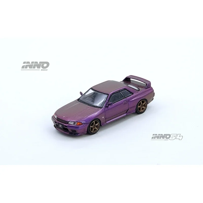 PreSale INNO 1:64 R34 GTR TOP SECRET White Diecast Diorama Car Model Collection Miniature Toys