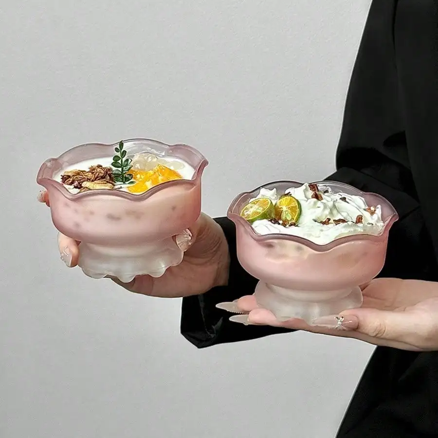 Pink Glass Dessert Bowls Cup, 8.5 oz Frosted Ice Cream Cups with Scalloped Edge & Footed Base, Cute Vintage Glassware for Yogurt, Fruit, Pudding, Sundae, Dessert Dishes, Party & Gift