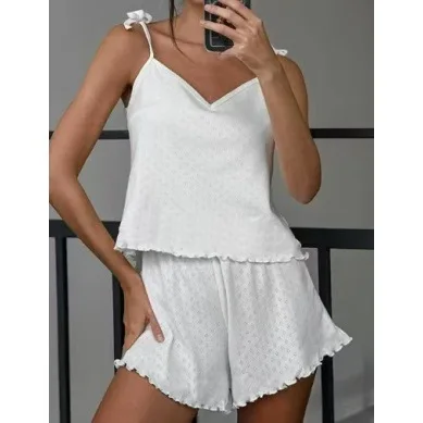 طقم ملابس نوم نسائية بيضاء بحزام علوي وسروال قصير مكون من قطعتين ملابس منزلية مريحة وعصرية للصيف للشابات #1