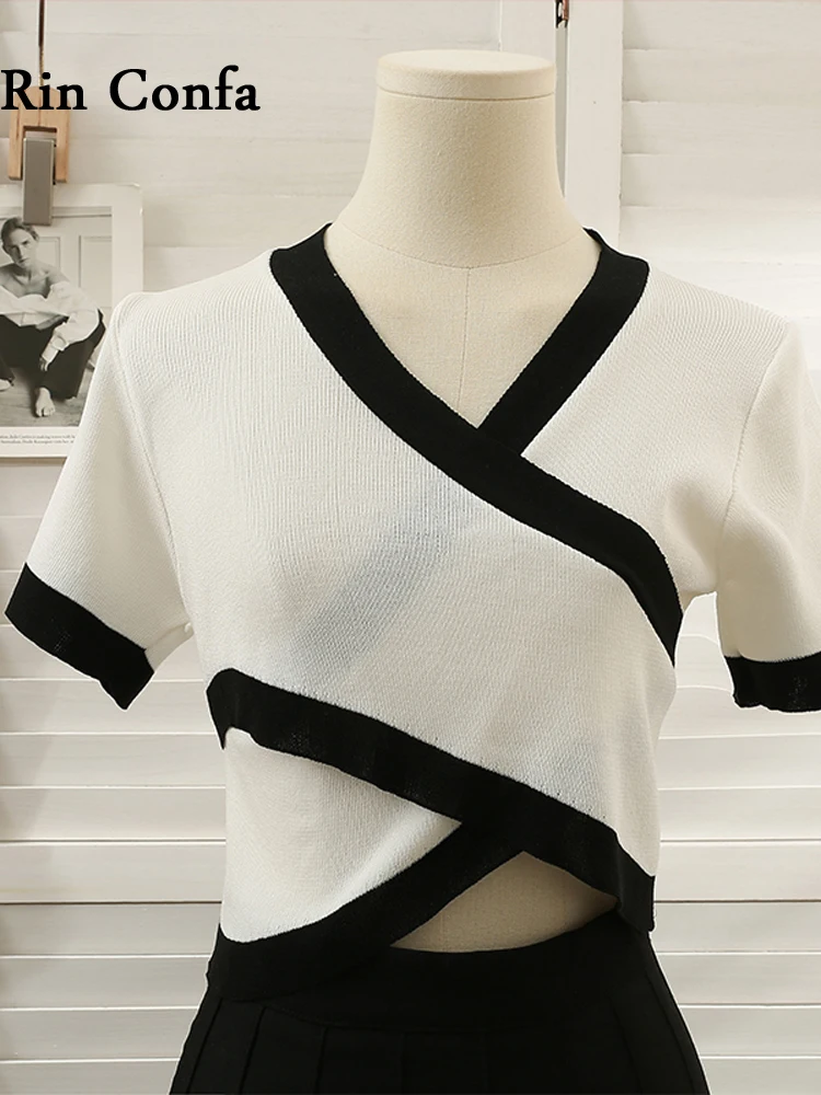 

Rin Confa Summer Korea Fashion Black And White Assorted Colors T-Shirt Irregular Short Crop Tops All-Match Slim Thin Knitting To