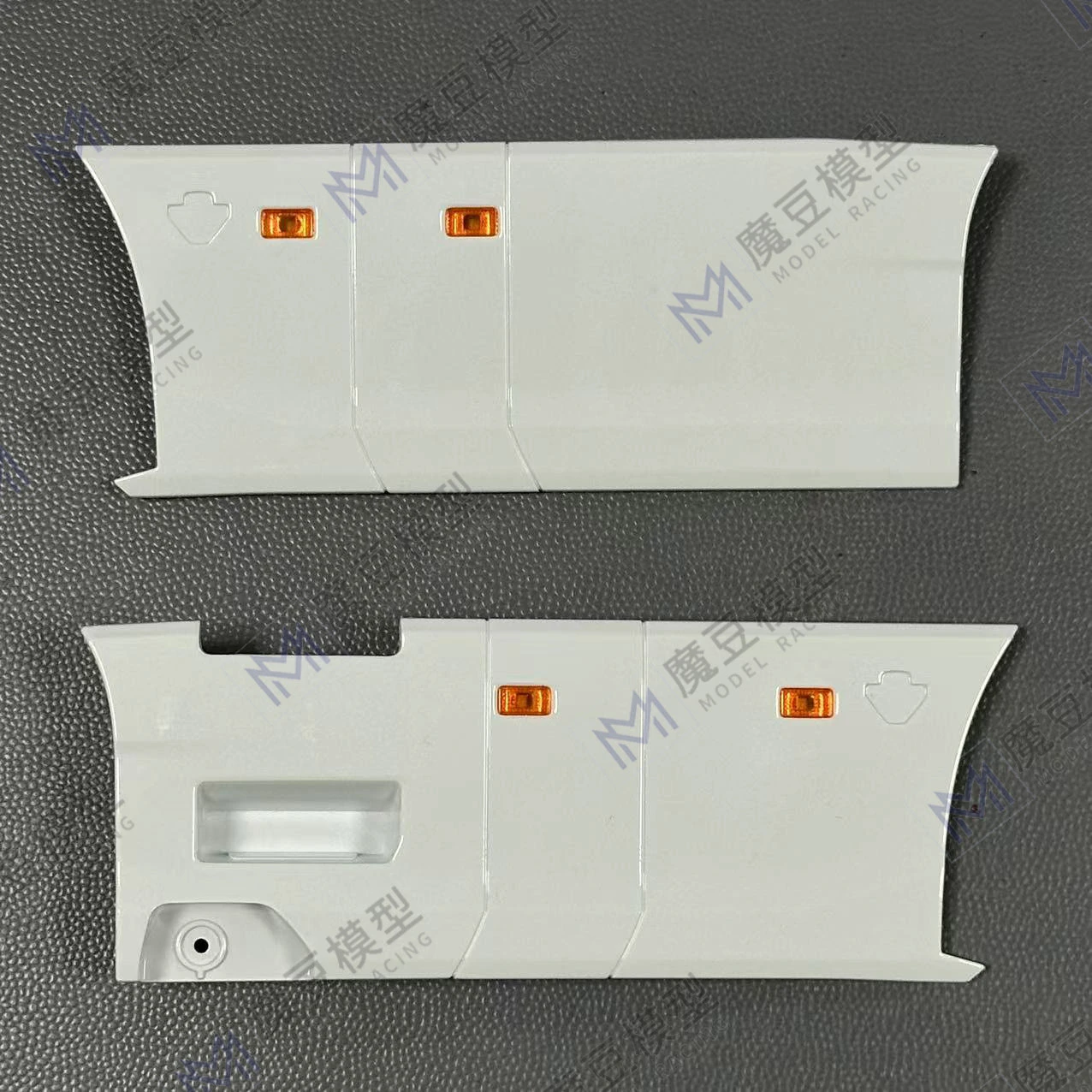 RC 1/14 Kunststoff-Simulations-Seitenleisten-Lichtpanel für Tamiya Hydraulikbagger, Lader, Muldenkipper, für VOLVO Kipper DIY-Teile – Detail 1