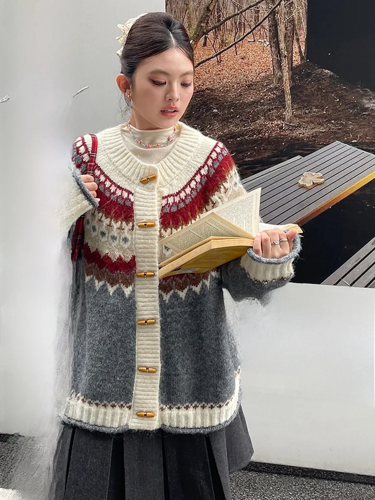 

Зимний утепленный кардиган Fair Isle 2025 года, женский, большого размера, винтажный, в стиле Lazy, класса люкс, на пуговицах, удобный, свободного кроя