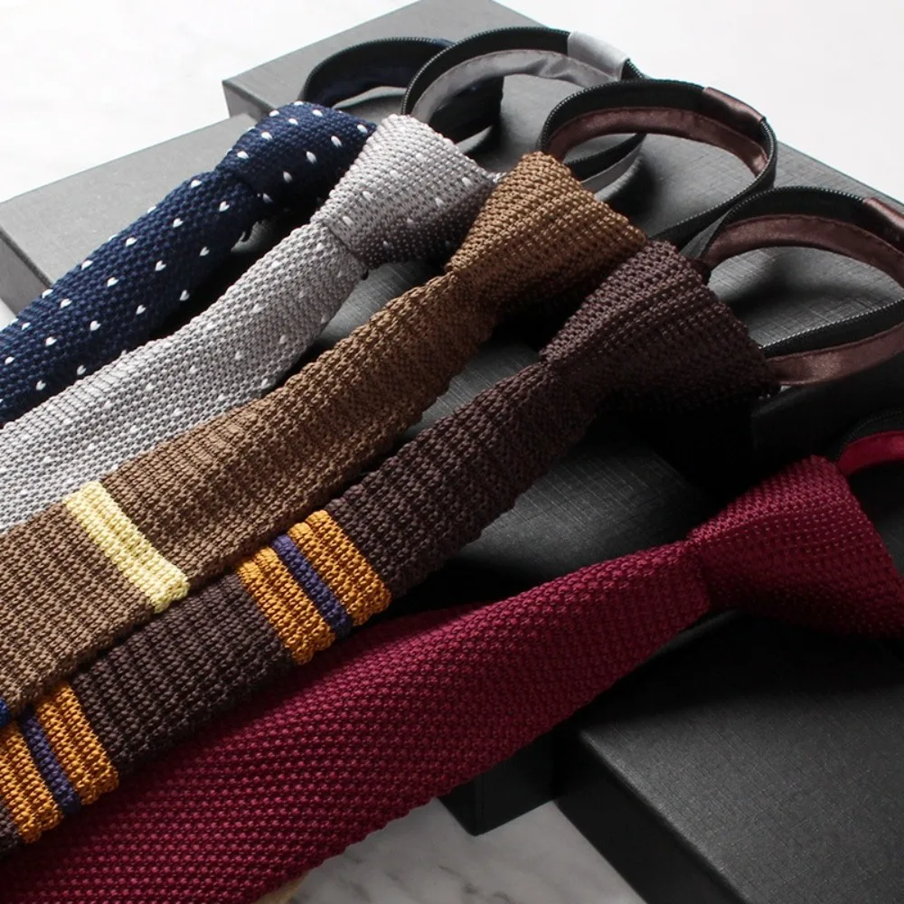 

Fashion Striped Pattern Soft Striped Tie Knitted Fabric Zipper Closure Automatic Zipper Tie Flat Head Tie Men