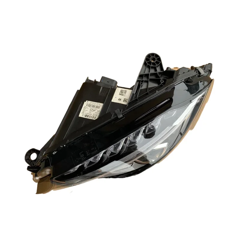 

Подходит для C-Class W205 LED лампа-фара 15-18MY, оригинальное высокое качество