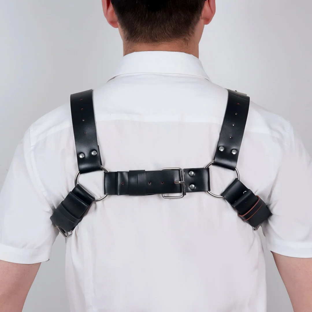 เข็มขัดหนังสีดำแบบมีหมุดสำหรับผู้ชาย สไตล์พังก์ สายรัดอกปรับได้ สำหรับการแสดงบนเวทีและสวมใส่ในชีวิตประจำวัน วันวาเลนไทน์