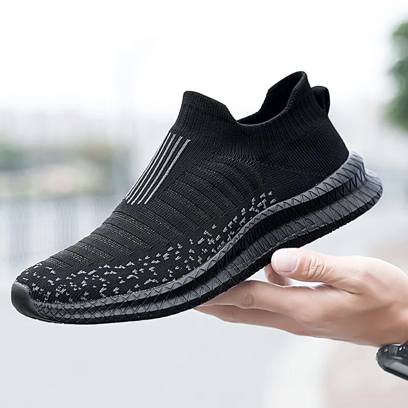 Herenschoenen Ademende herensneakers Comfortabele loopschoenen Tenis Outdoor Slip On Walking Sneakers Sok Joggingschoenen