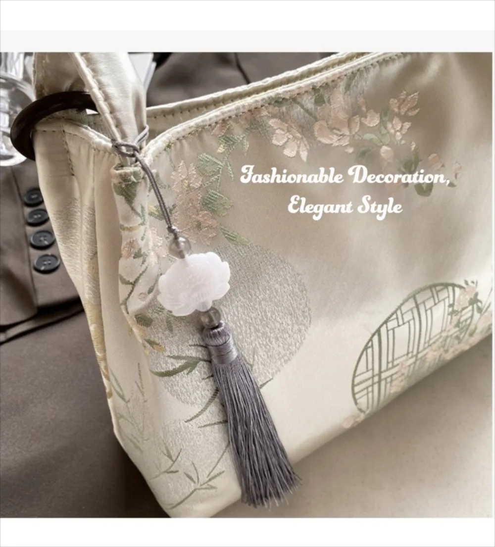 � Mittlere Kapazität ​ Damen-Schultertasche mit Stickerei ​ ​ Ethnische Muster-Stickerei ​ Nähgarn für Handarbeiten ​ ​ Quasten-Anhänger-Tasche ​ – Detail 6