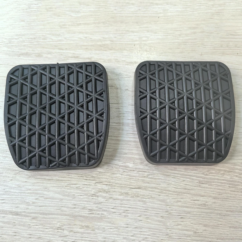 

2pcs Pedal Rubber Pad 2012910282 For Benz W168 W169 W176 W245 W246 W202 W203 W163 W204 W205 S202 W210 S203 C117 W124 C208 A208