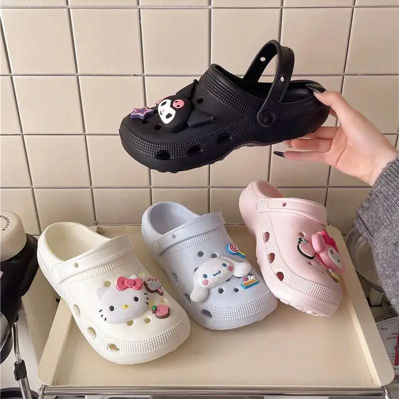 

Kuromi Hello Kitty Sanrios Slipper Thick Bottom Hole Shoes Girl Wearing Outside Summer Sandals Increase Height Anti-Slip Slipper