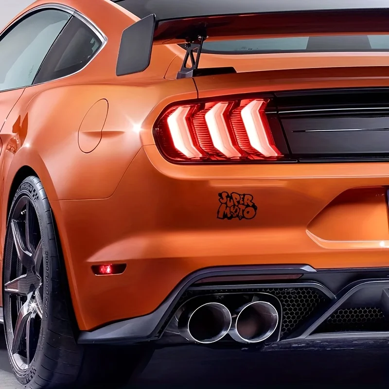 1 قطعة سوبر موتو ملصق أسود أبيض الجمجمة العظام الكتابة على الجدران نمط لاصق مائي للدراجات النارية سيارة ديكور