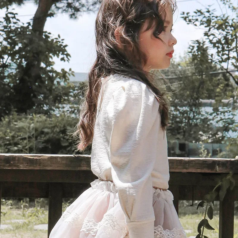 Kids Clothing for Girls Base Shirt 2023 New Korean Puff Sleeve Fashion Solid Color Lace Sweet Princess Cute Cotton Soft O-neck