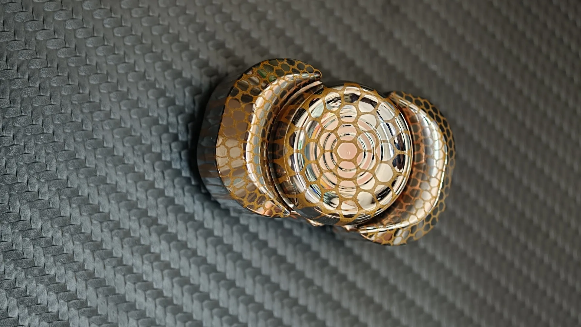 Used EDC Fanzi FZ Superconducting Limited 25, with Base, Superconducting Material, with Box Sprocket Fidget Spinner