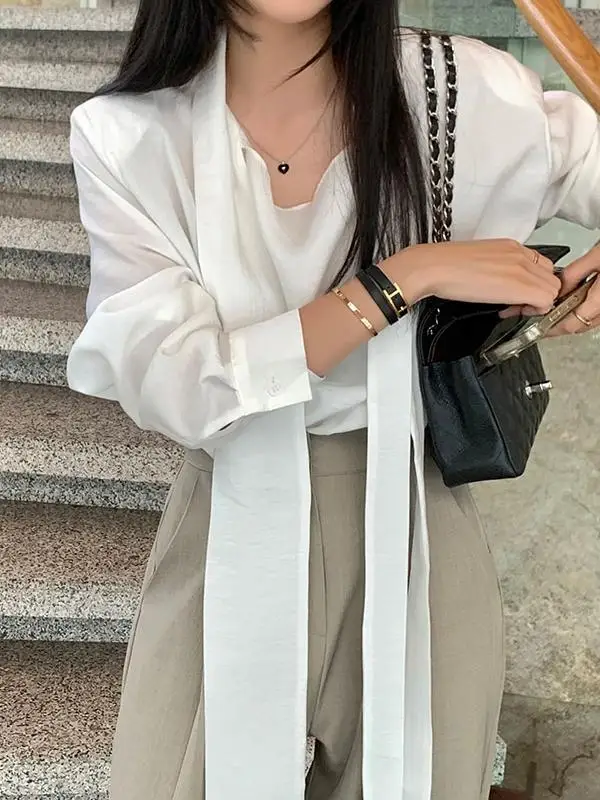 

Chic Loose Women's irt with Saes Simple Elegance Sweet Youthful Chiffon Long Sve Padded oulder Trendy Commute Sle