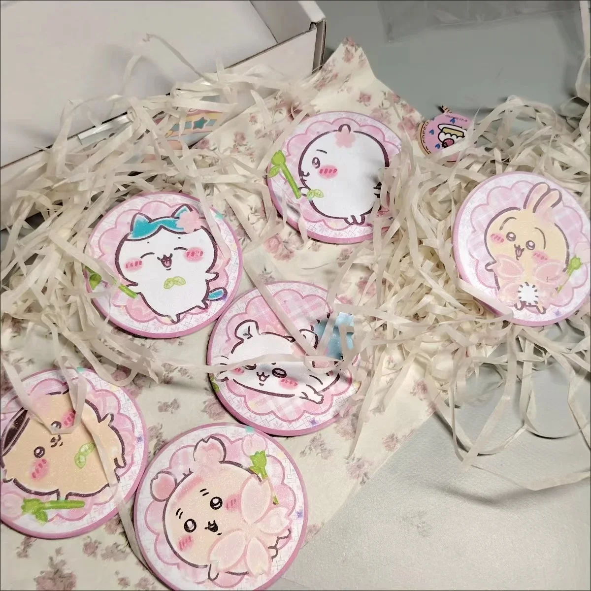 YIJI CHikawAS Cute Badge ハチワレ Hachiware うさぎ USAGI ちい モモンガMomoga Exquisite Badge Pin Tinplate Brooch Bag Decoration Gift