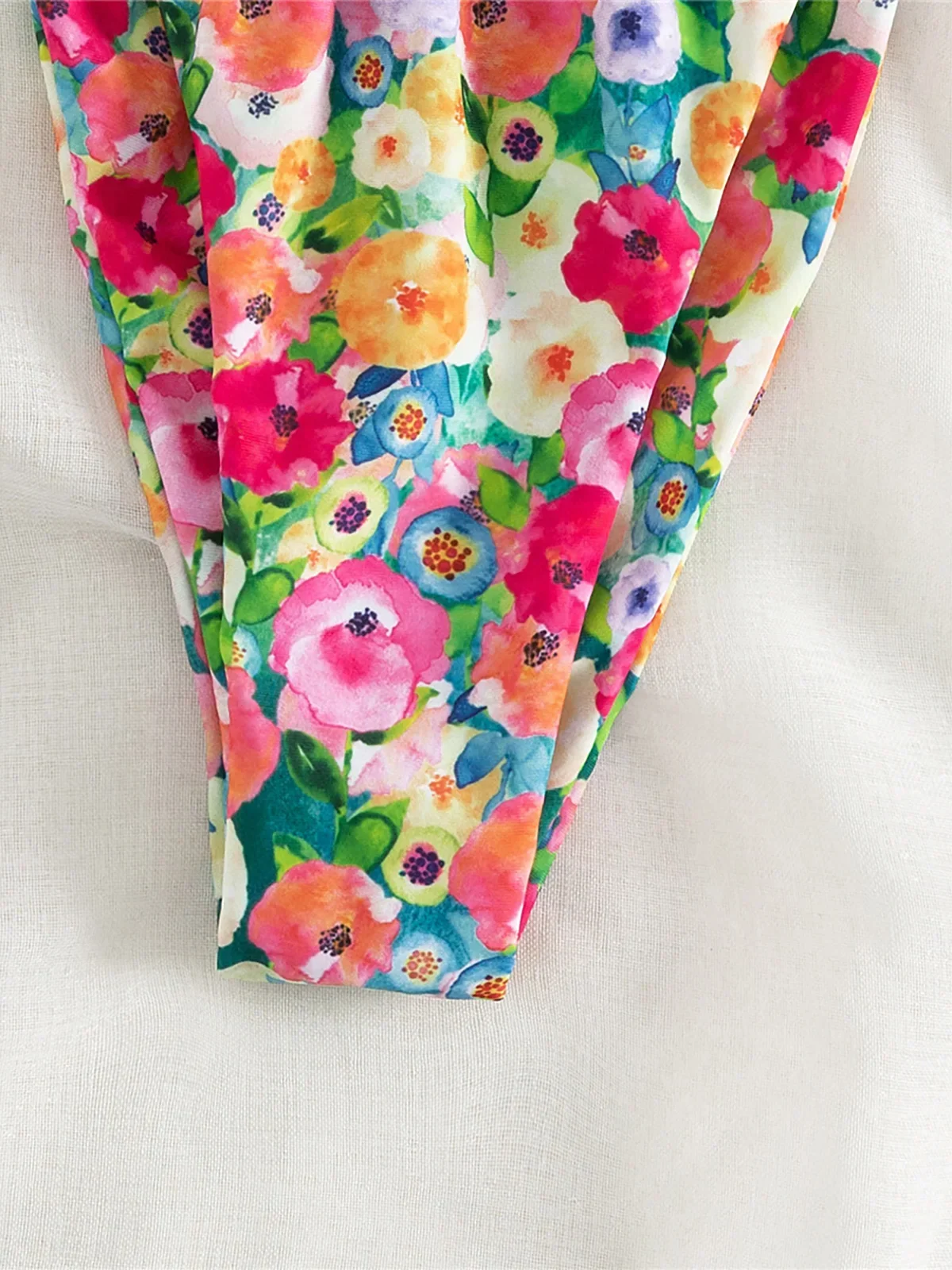 مثير الأزهار المطبوعة الرسن الدانتيل يصل بيكيني الإناث ملابس السباحة النساء قطعتين مجموعة البكيني الاستحمام ثوب السباحة السباحة K5026