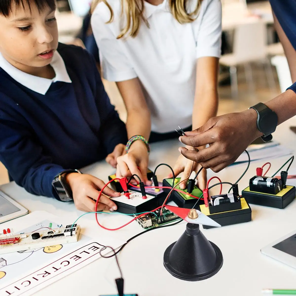 Рисунок 2 - игла в форме крыльев