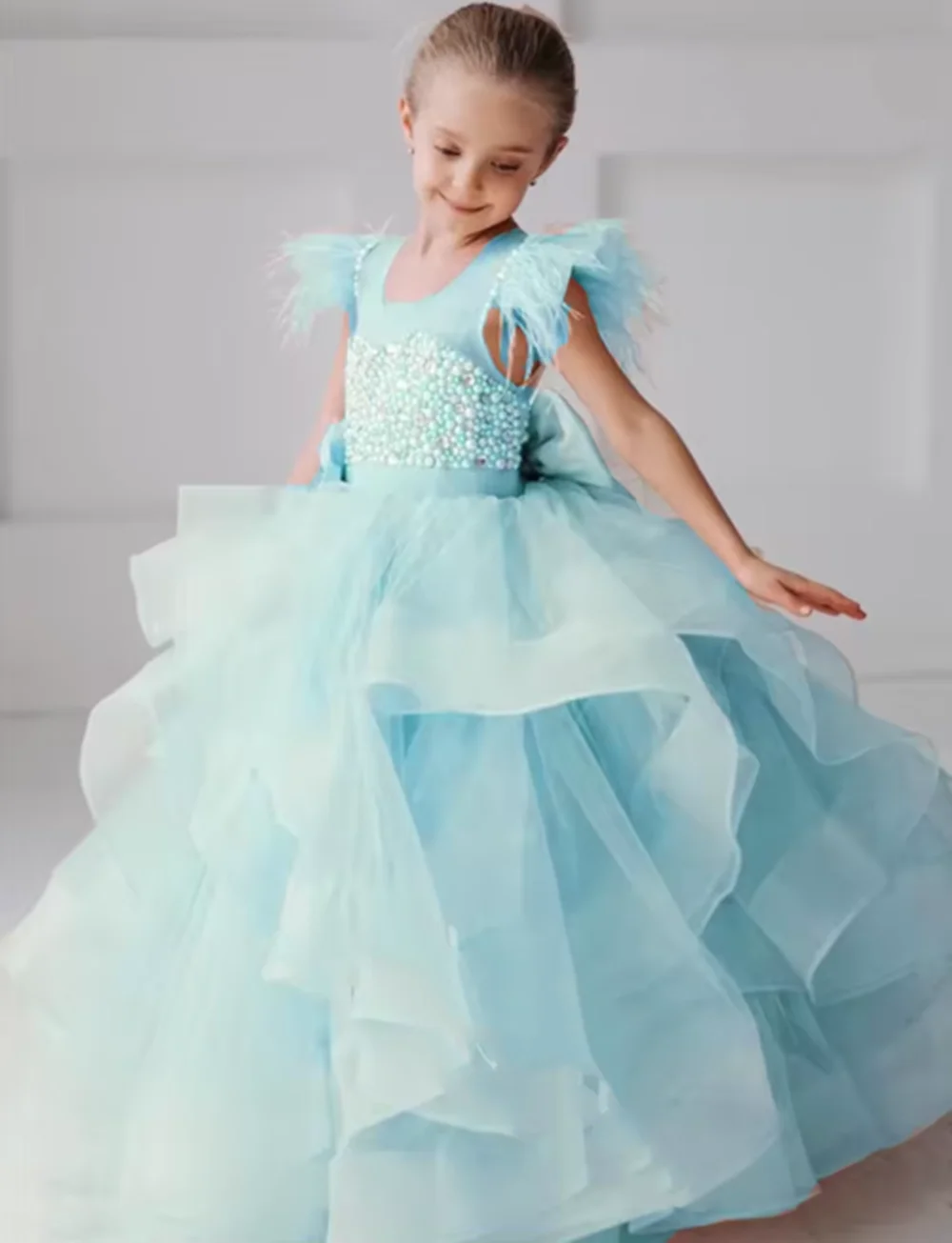 Pink Ruffles Feather Pearls Elegance Flower Girl Dress with Bow Puffy Wedding Princess Baby Birthday Prom Gown for Girls