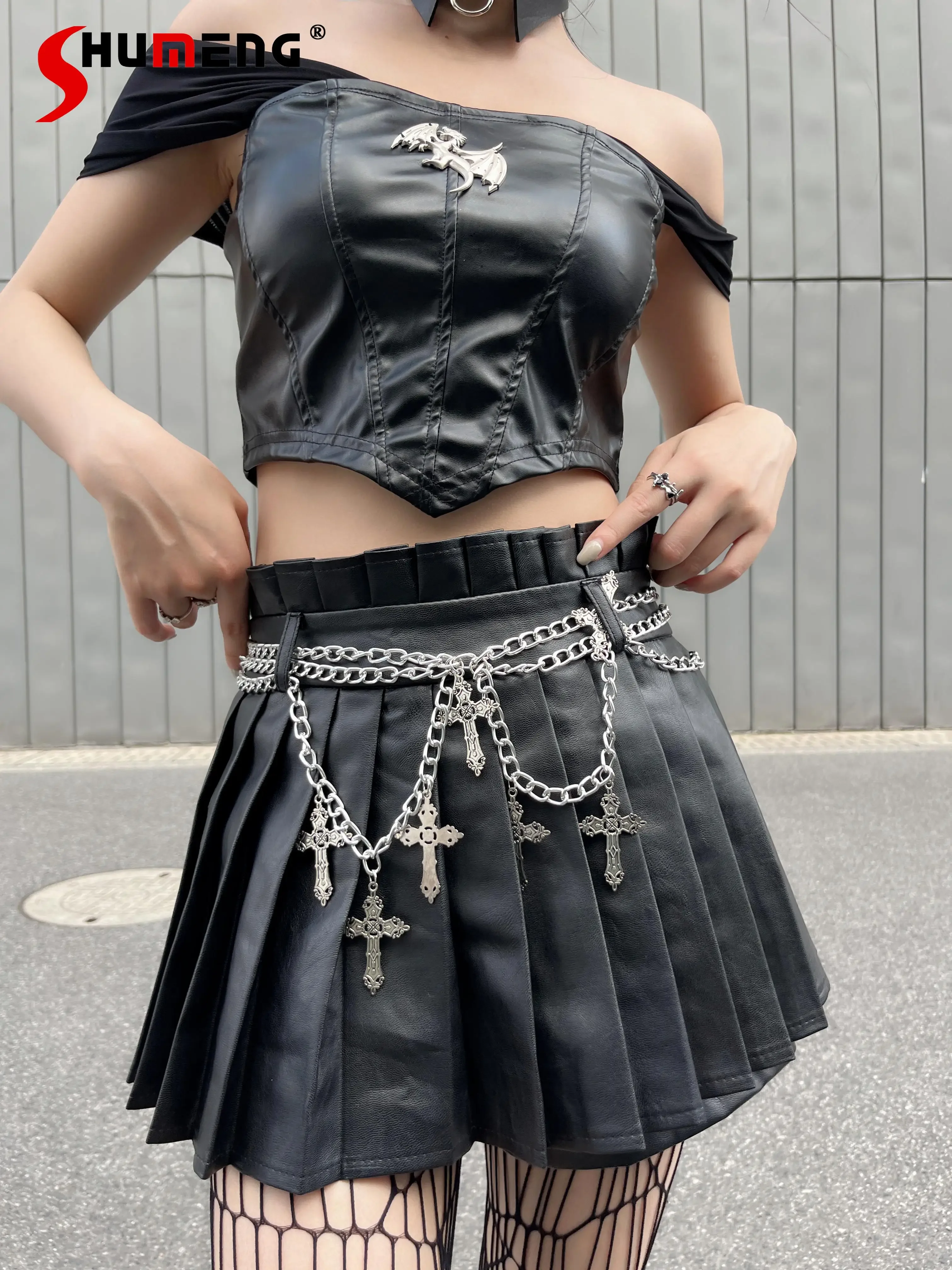 Japanese Y2k Harajuku Style Girl High Waist Cute Black Leather Skirts Women Chain Pleated Skitrs Preppy Style Mini Shorts Skirts