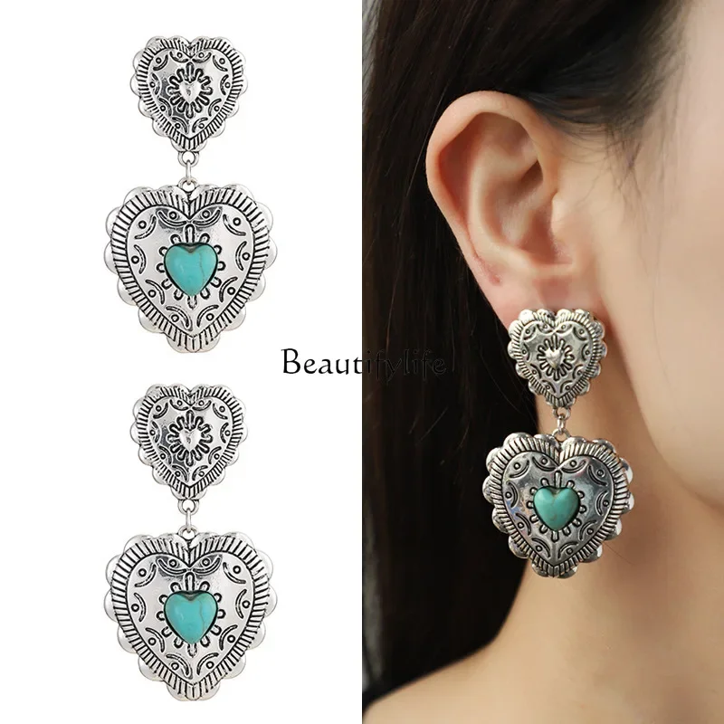 

New Valentine's Day series love peach semi-precious stone retro earrings women's European and American fashion earrings