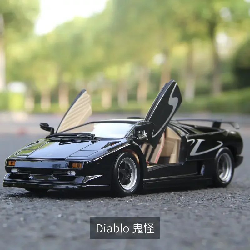 

Limited Sale Maisto 1:18 Lamborghini Diablo SV Alloy Car Model Toys Die-cast Car Model Decoration Collectible Gift