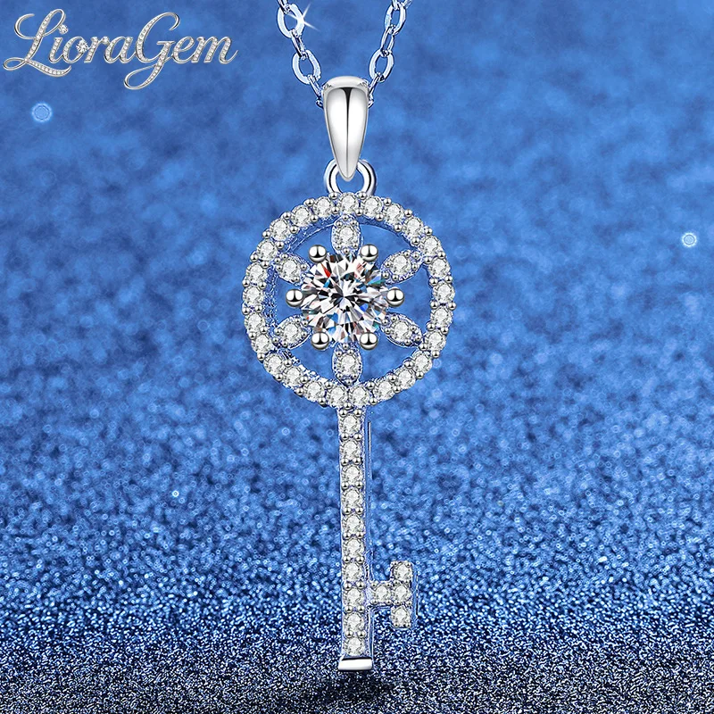 

LioraGem Platinum PT950 Stylish Moissanite Necklace, Floral Key Pendant Women's D-Color Moissanite Necklace Charm Jewelry