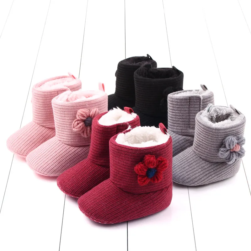 

Winter Baby Girl Boots Warm Plush Non-slip Princess Flower and Bowknot Design High Quality Solid Newborn Toddler Prewalker Shoes