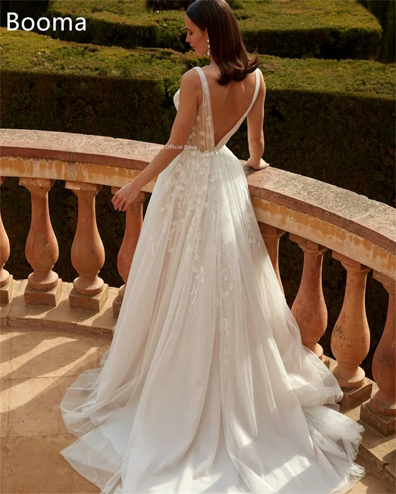 Booma A-Linie, elegante Brautkleider, lange Spitze, Applikationen, V-Ausschnitt, ärmellos, Spitze, Satin, schlichtes Brautkleid nach Maß