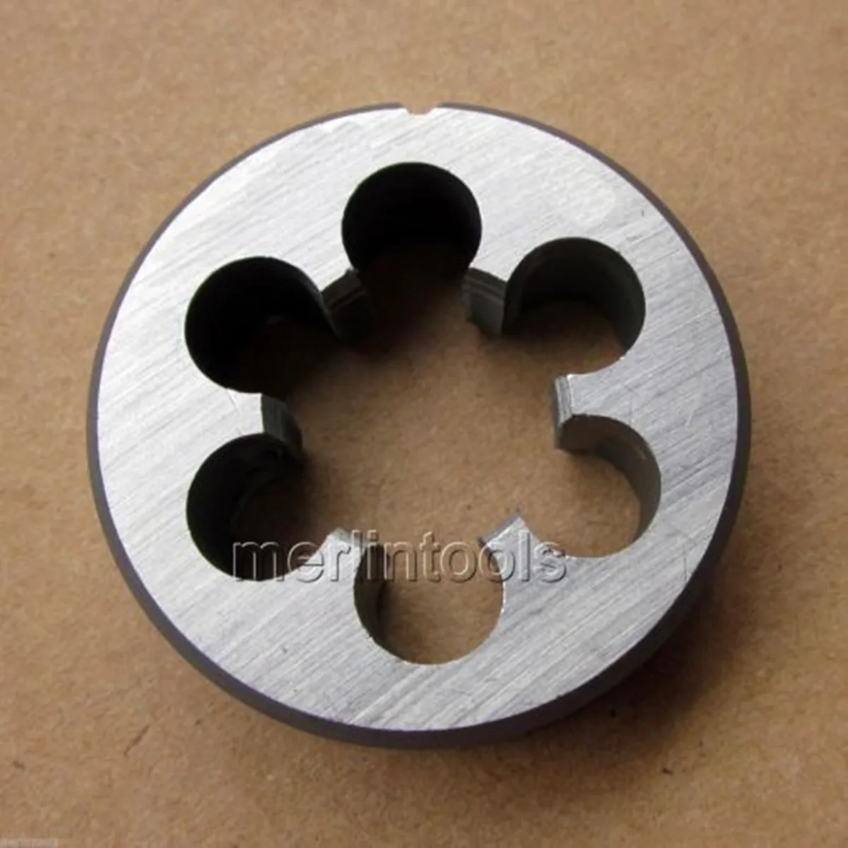 

M24 x 0.5 0.75 1.0 1.25 1.5 1.75 2.0 3.0 Metric Right Hand Thread Die SELECT