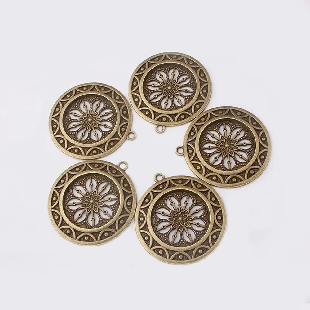 2PCS Antiuqe Verdigris Patina Large Round Charm Emboss Flower Pendant for Necklace Jewelry Findings Making 54x50mm