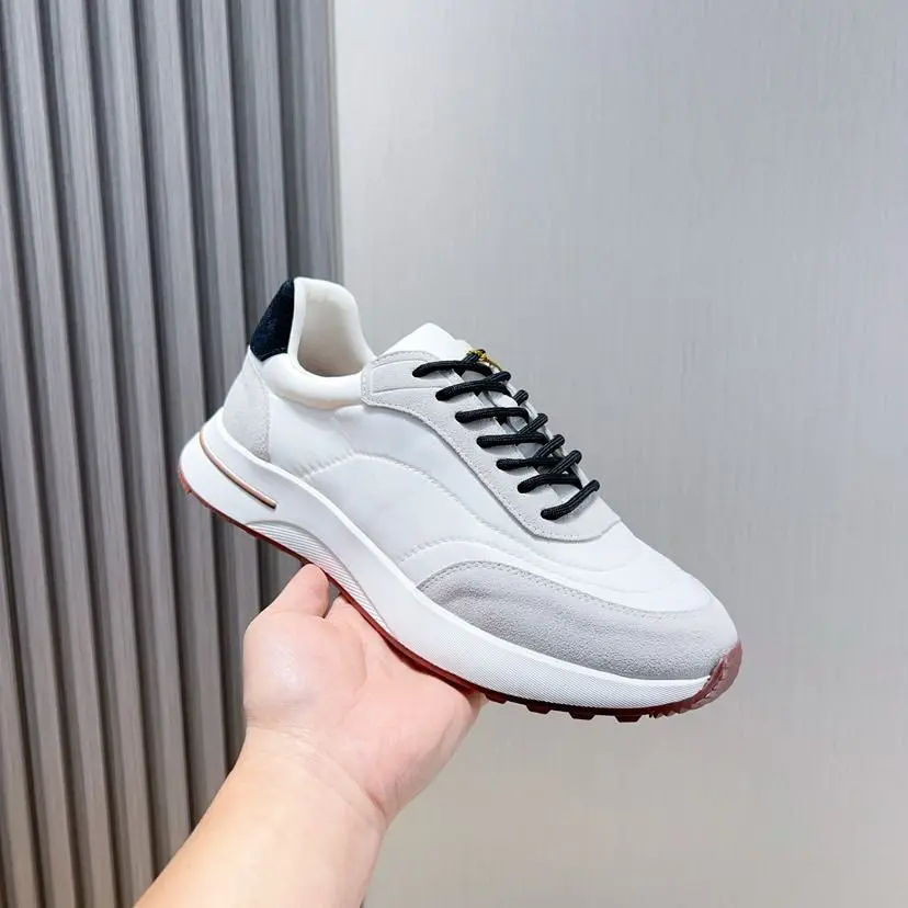 جديد 2025 أحذية رياضية رجالي كاجوال جلد طبيعي مزيج تنفس نعل سميك احذية الجري موضة مريحة عصرية