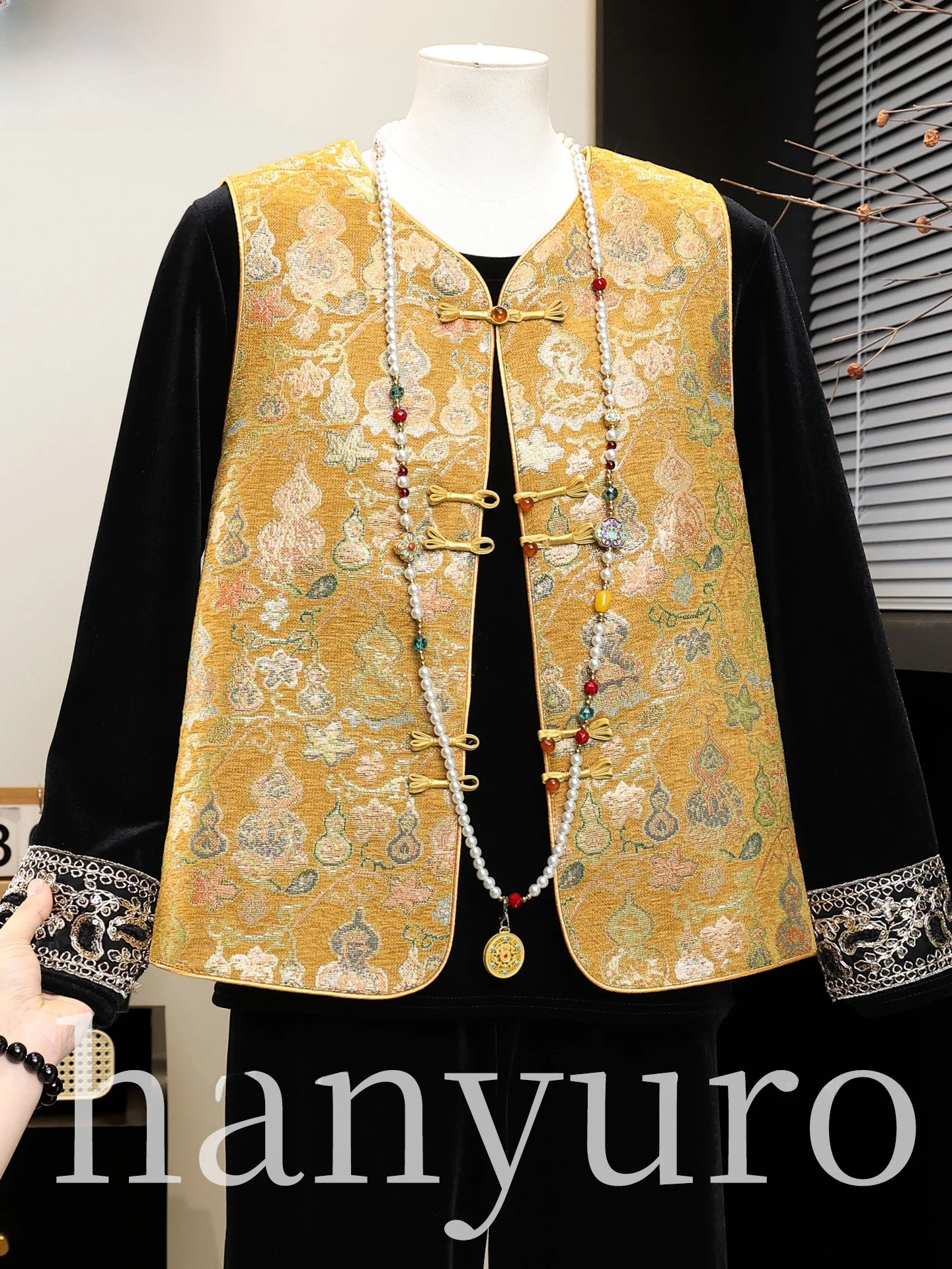 

Young Mom Spring Faion Gold Velvet Set New Chinese Sle Vest Coat Trendy Top for Middle-Aged And ly Women
