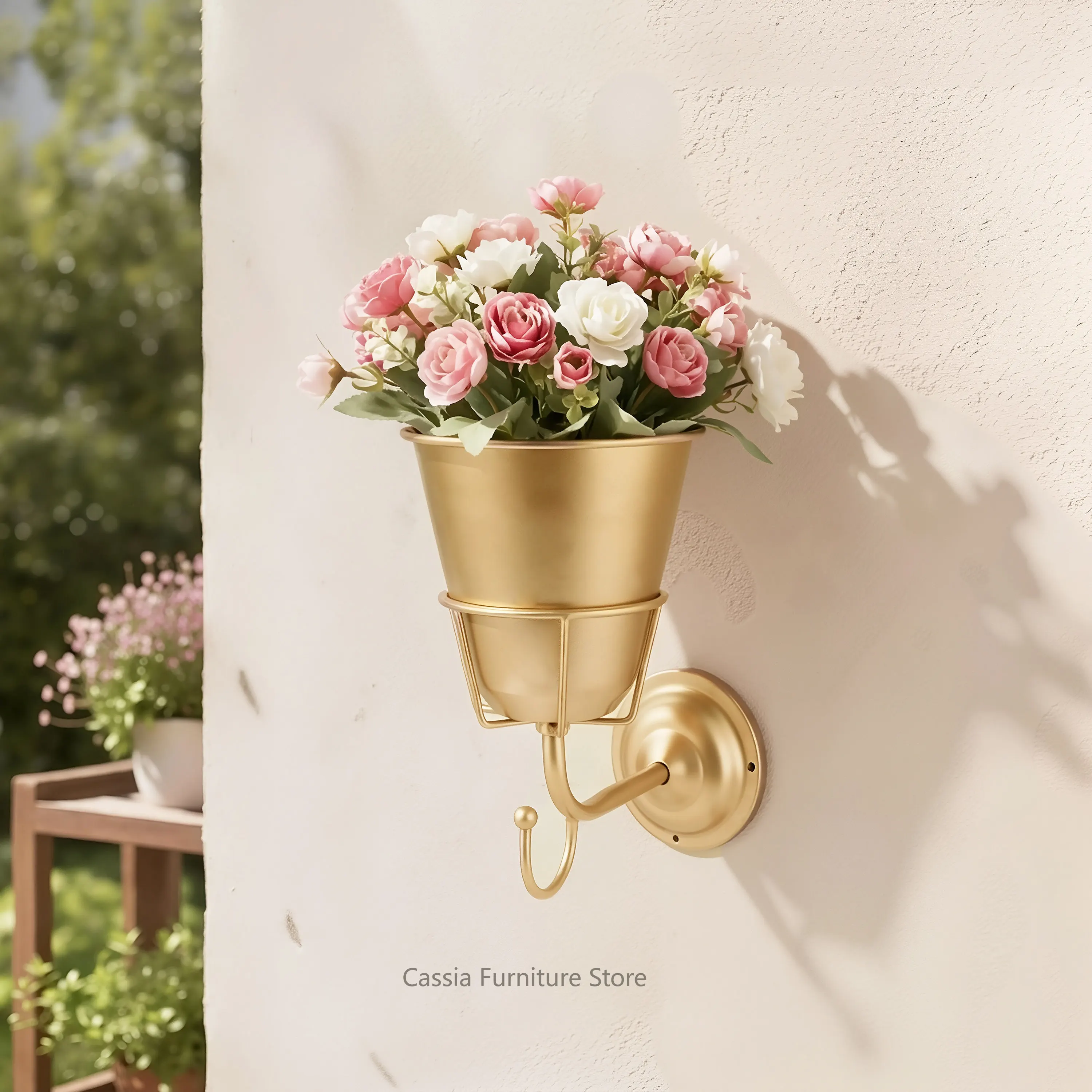 Rustic Iron Cone-Shaped Wall Planter for Garden Patio, Hanging Flower Pot with Hook for Balcony Decor